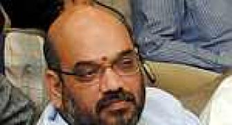 Amit Shah's bail stands, Sohrabuddin case moved to Mumbai